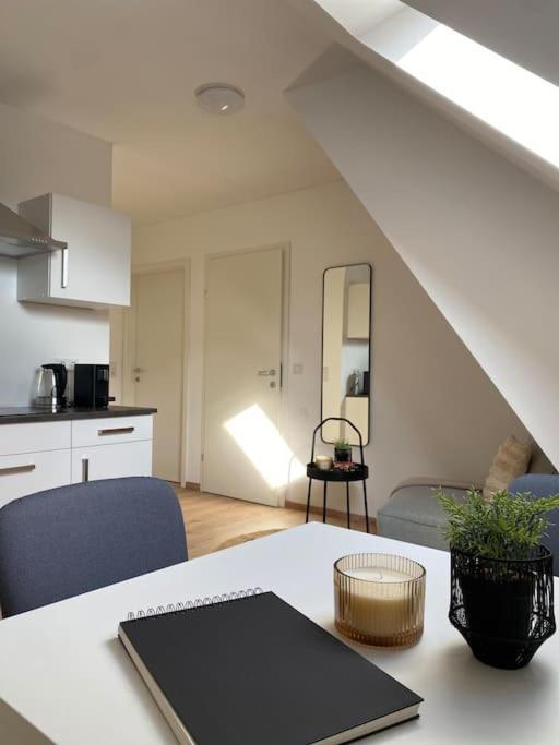 Farawayhomes Studio Klagenfurt #1 クラーゲンフルト エクステリア 写真